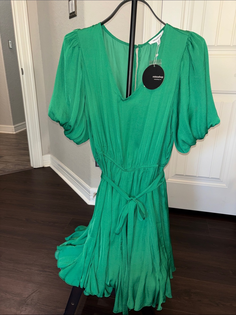 Mittoshop Green V-Neck Puff Sleeve Mini Dress